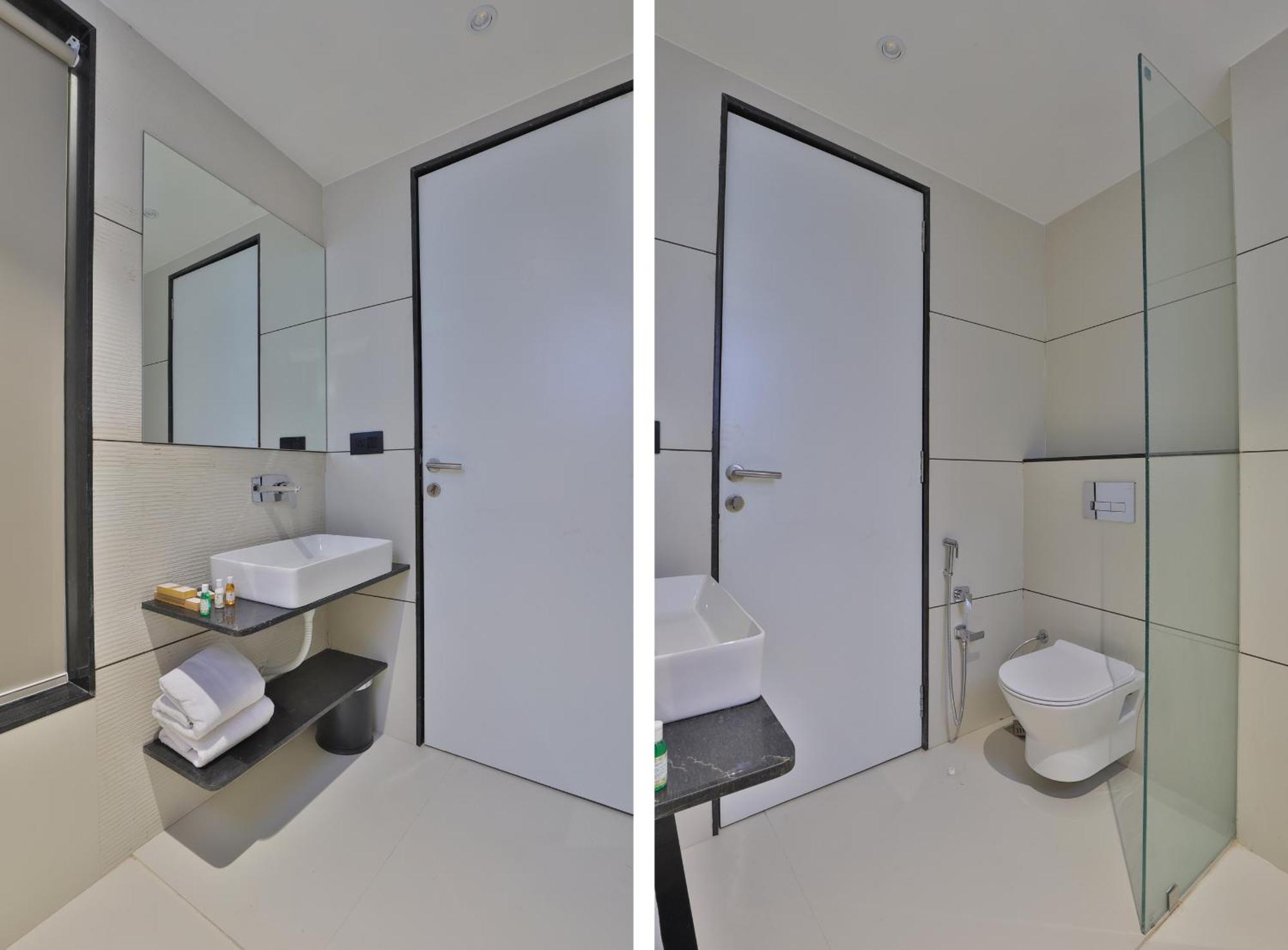 Hotel Elements Surat Exterior foto